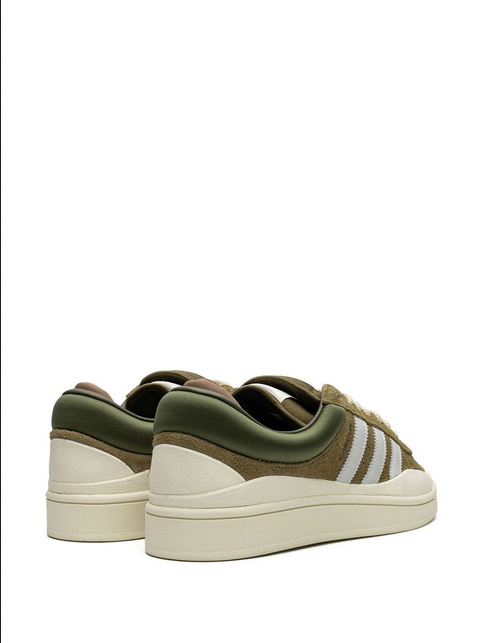 tenis Campus ""Light Olive"" de adidas x Bad Bunny"