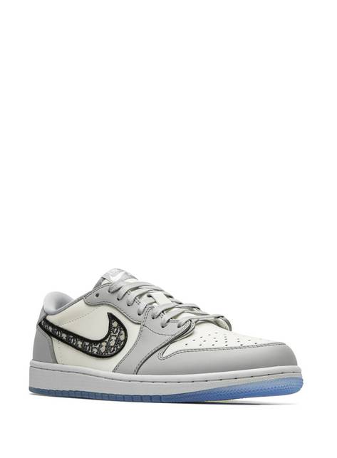 tenis Air Jordan 1 Low de Jordan x Dior