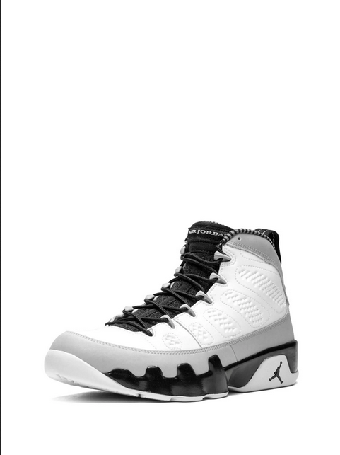 Air Jordan 9 Retro sneakers