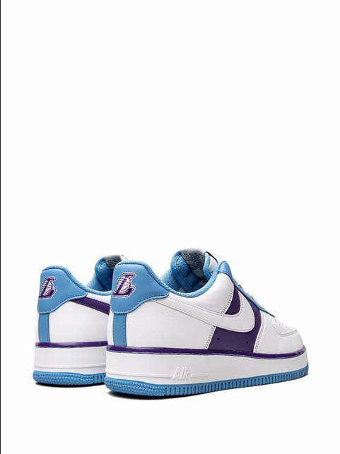 tenis Air Force 1 '07 LV8 de Nike x NBA