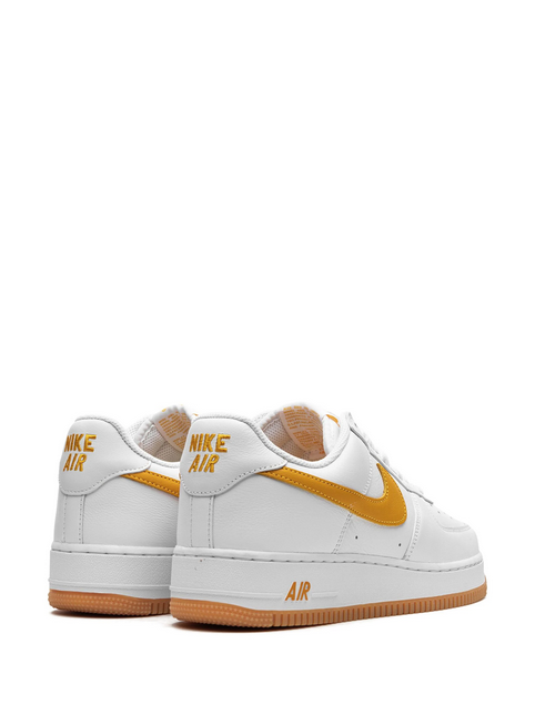 tenis Air Force 1 Low Waterproof - University Gold