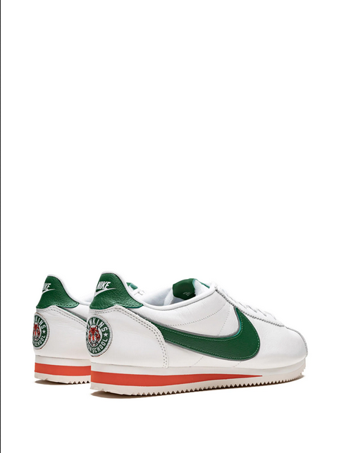 tenis Cortez de Nike x Stranger Things