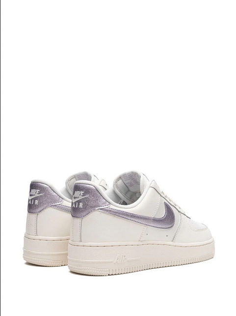 tenis Air Force 1 Metallic Purple mujer