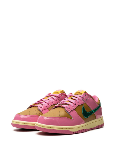 tenis Dunk Low "Parris Goebel"  mujer