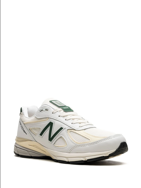 New Balance  tenis 990V4