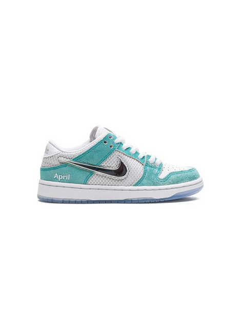 Nike Kids  tenis SB Dunk Low de NIKE KIDS x April Skateboards